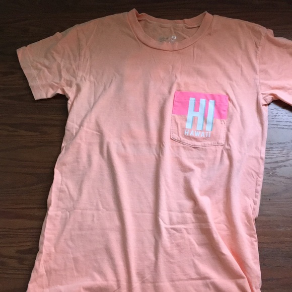 Hawaii t-Shirt with 2 on the back - Picture 1 of 5